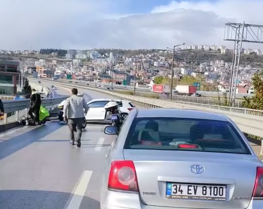 Polisten kaçan otomobil kaza yaptı, böyle yakalandılar