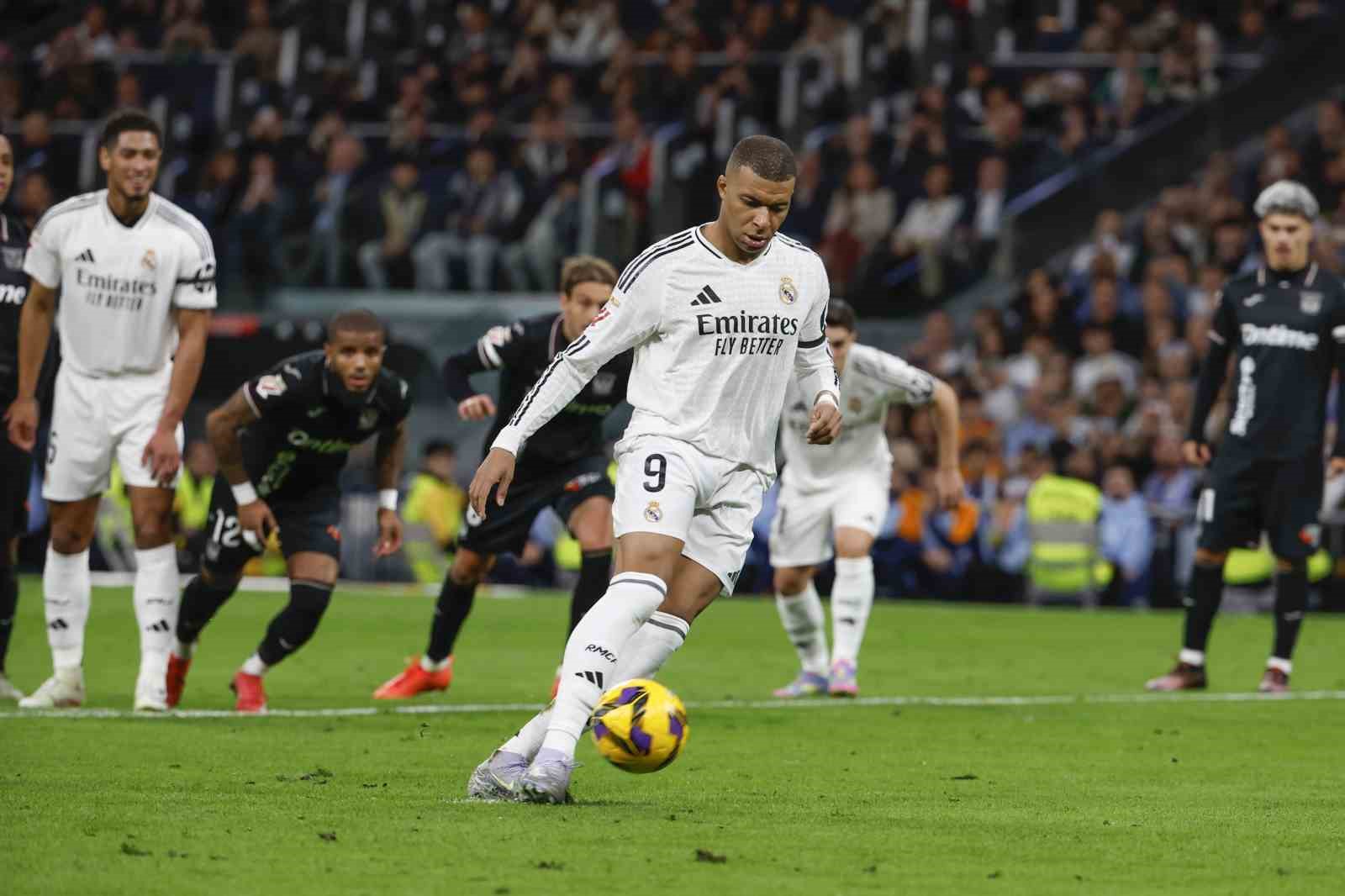 Real Madrid, Leganes karşısında geri dönüşle kazandı
