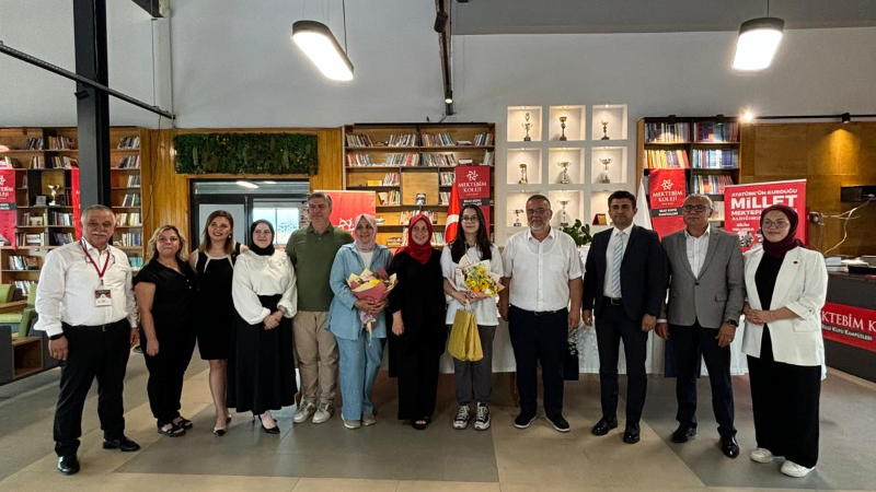 Mektebim Koleji Bilgi Küpü Kampüsleri'nde gurur tablosu