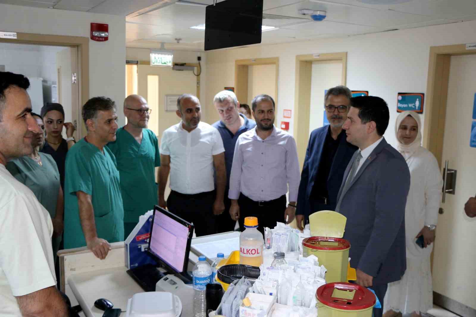 Yenikent’te ilk "Vitrektomi" ameliyatı başarıyla gerçekleştirildi
