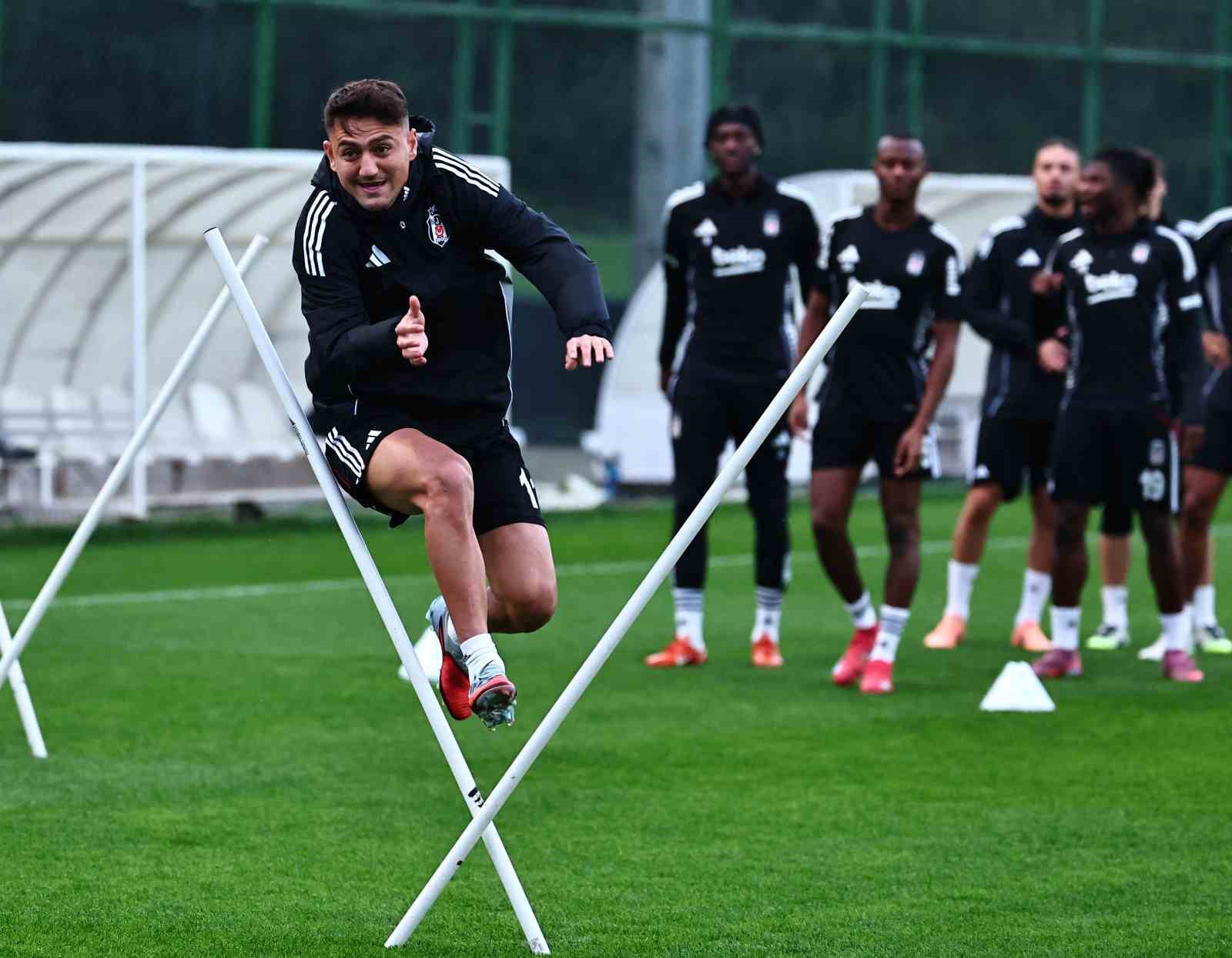 Beşiktaş, Fatih Karagümrük maçı hazırlıklarını tamamladı
