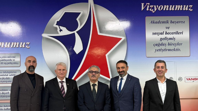 UZMANLAR Koleji’ne Kaymakam ve İlçe Millî Eğitim Müdürü’nden Ziyaret