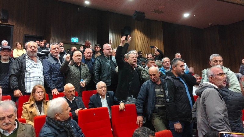 Whatsapp'tan slogana devam çağrısı