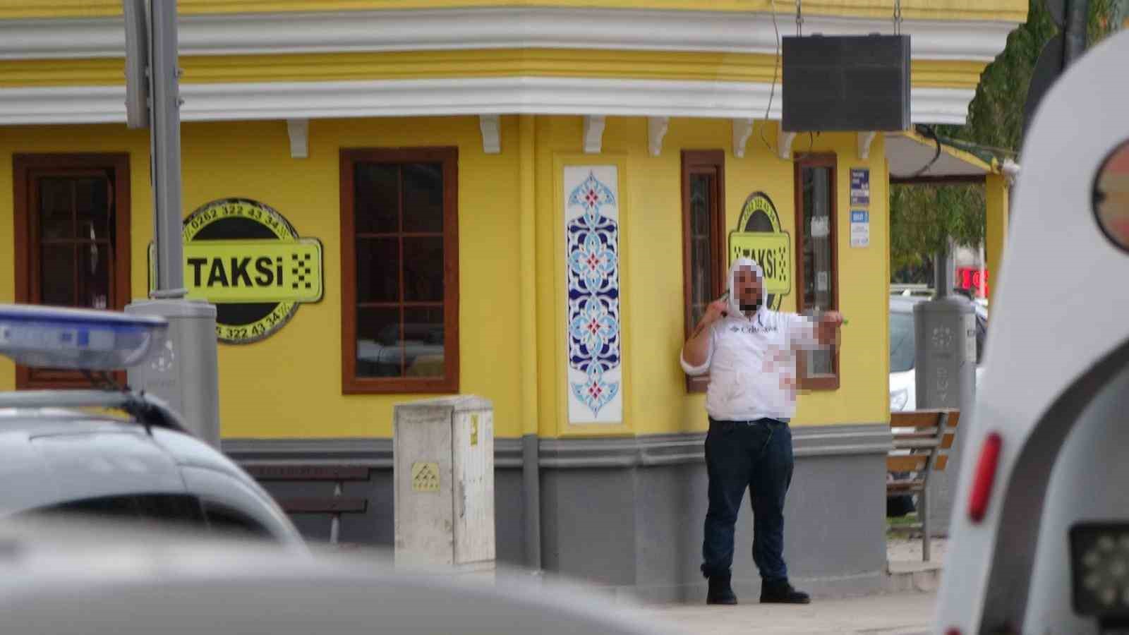 Kocaeli’de taksi durağındaki şahıs etkisiz hale getirildi