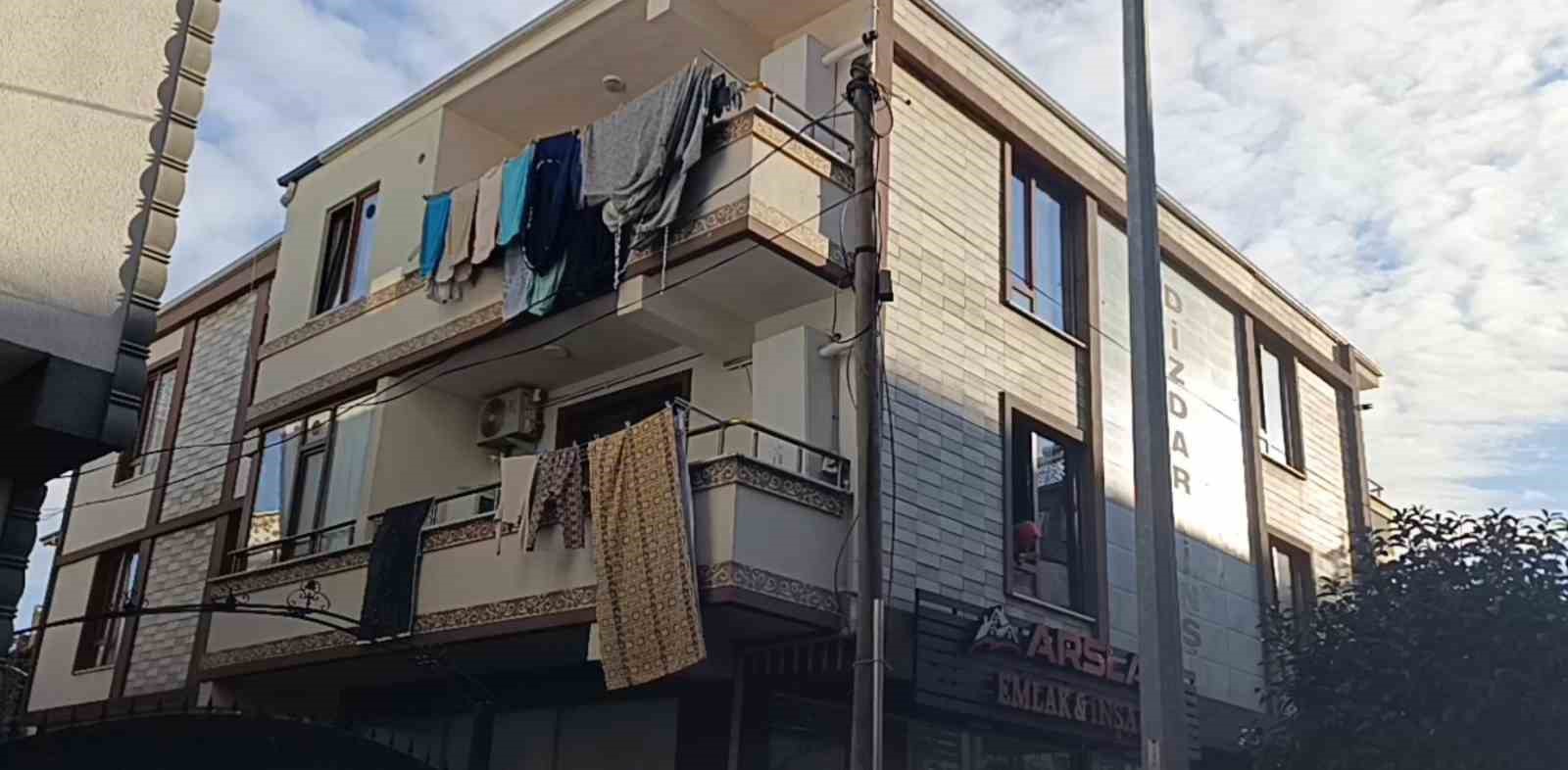 Sakarya’da şüpheli ölüm: 3 çocuk babası 67 yaşındaki adam evinde ölü bulundu
