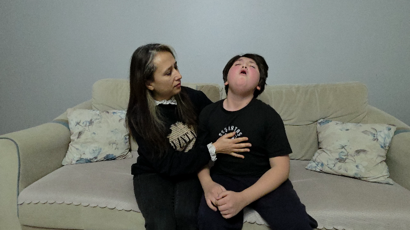 12 yaşında, 8 yıldır öksürüyor!