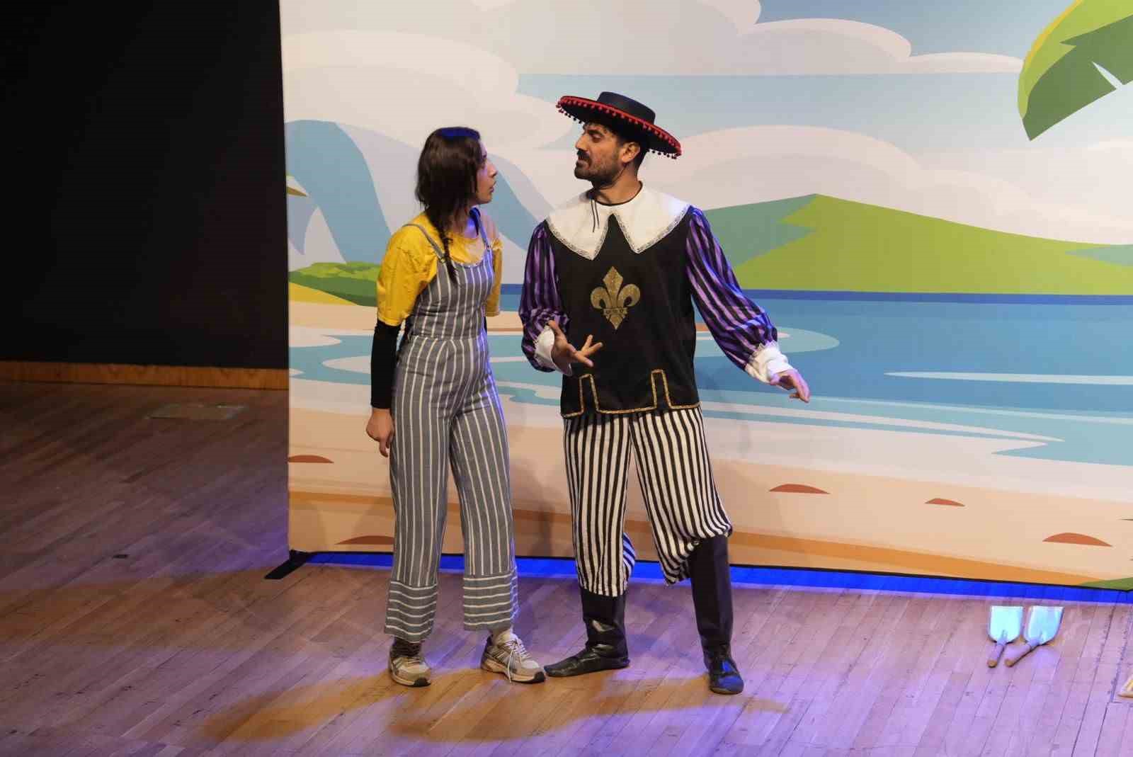 Kartal’da çocukların tatil sevinci: "Yarıyıl Şenliği" renkli etkinliklerle başladı
