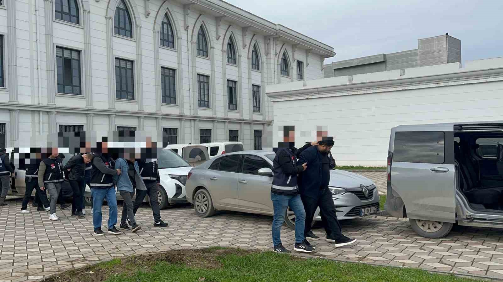 Doktor ve iş insanına suikast planı: 6 gözaltı