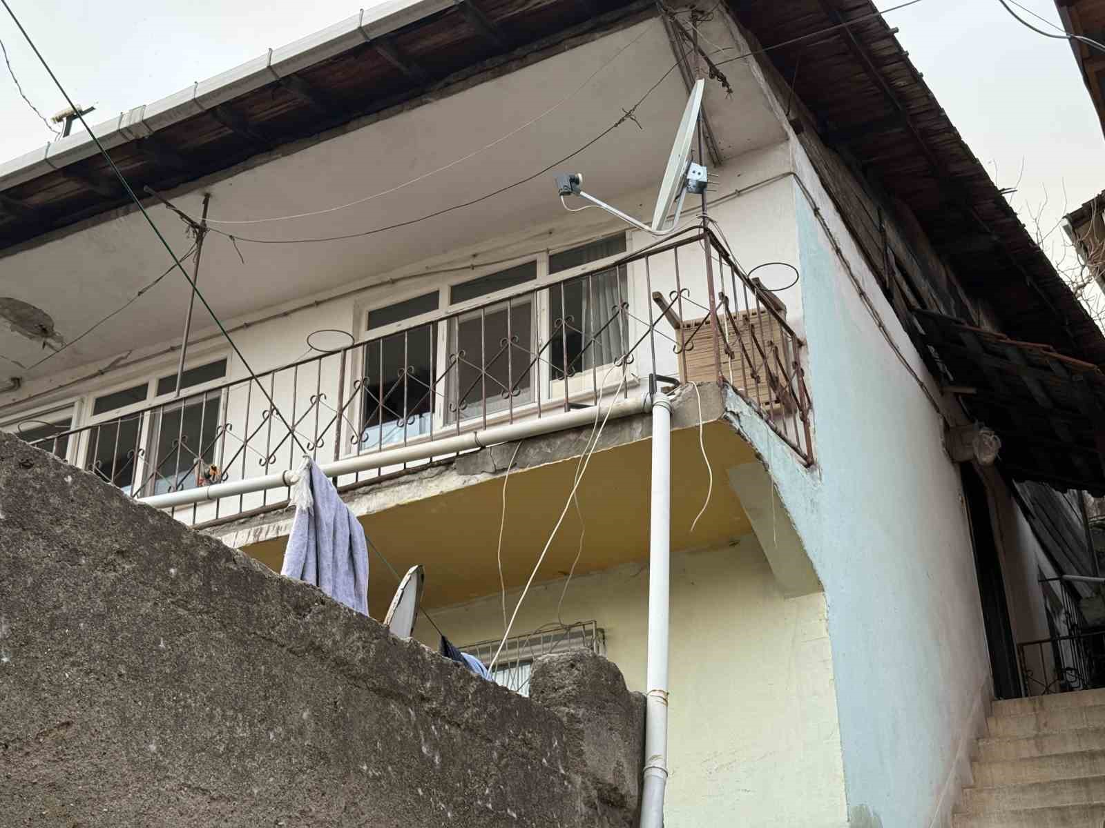 Fayanslar kabarınca AFAD ve polis harekete geçti