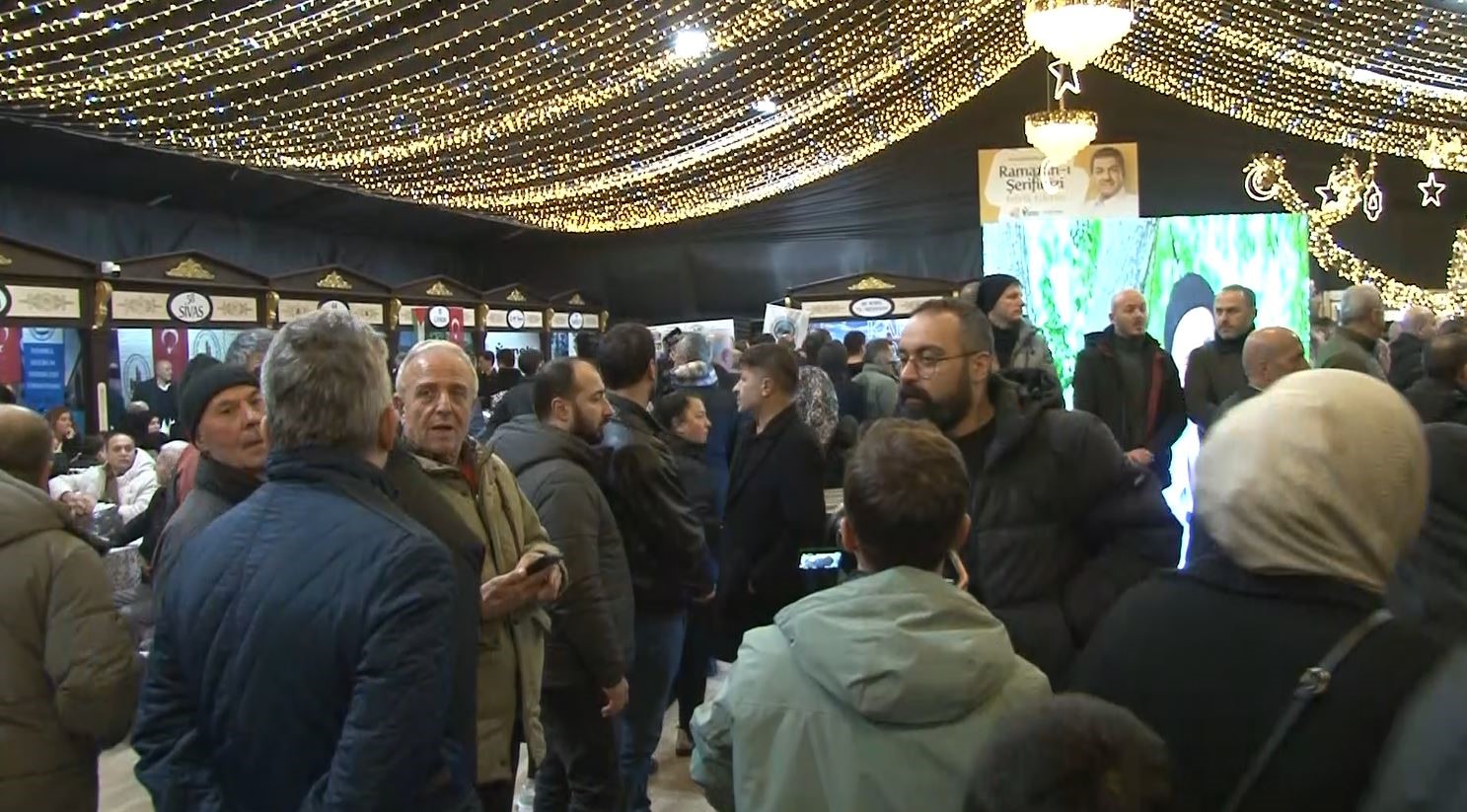 "Çocuklarımız milli ve manevi değerlerimize sahip çıksınlar diye uğraşıyoruz"