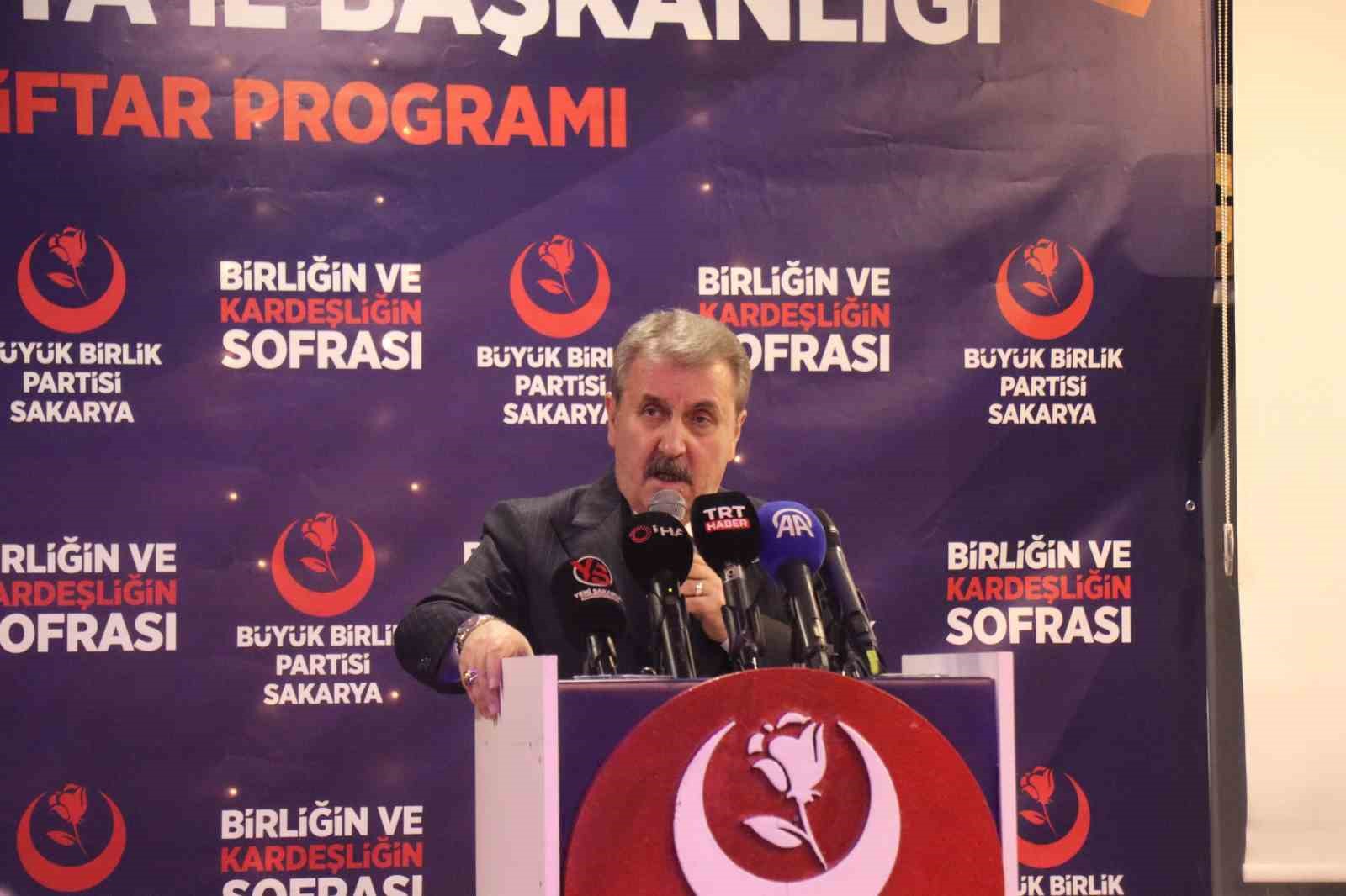 "İşledikleri açık bir savaş suçudur"