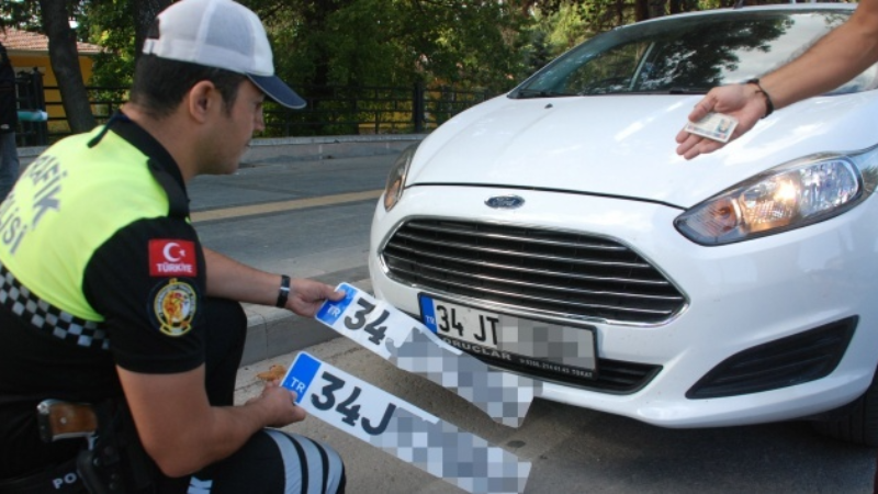 Bakan Çiftçi: "APP plakalarla ilgili uygulanan cezaları sileceğiz"