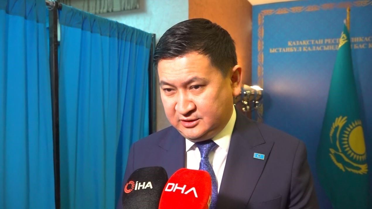 Kazakistan’da tarihi referandum için İstanbul’da sandıklar kuruldu
