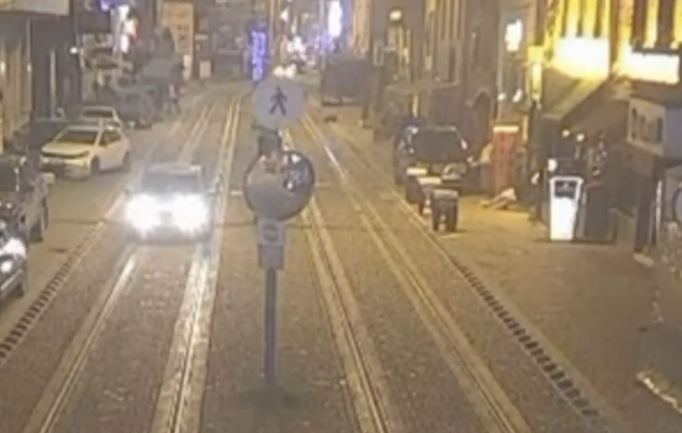 3 kişinin öldüğü bar saldırısının dehşet anları