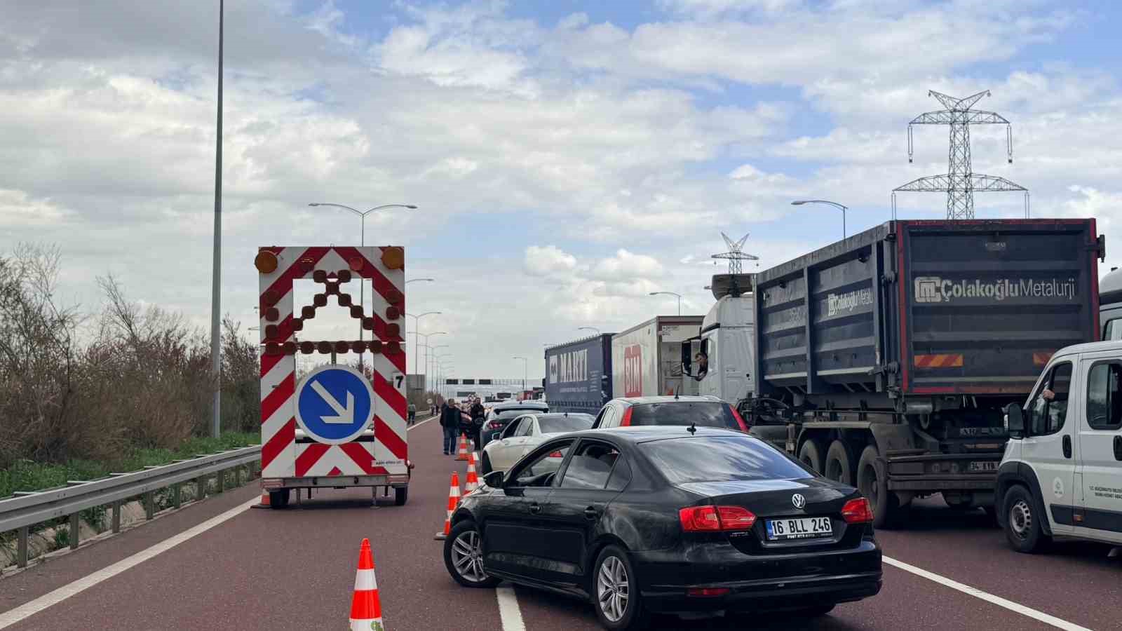 Osman Gazi Köprüsü kısa süreliğine trafiğe kapandı
