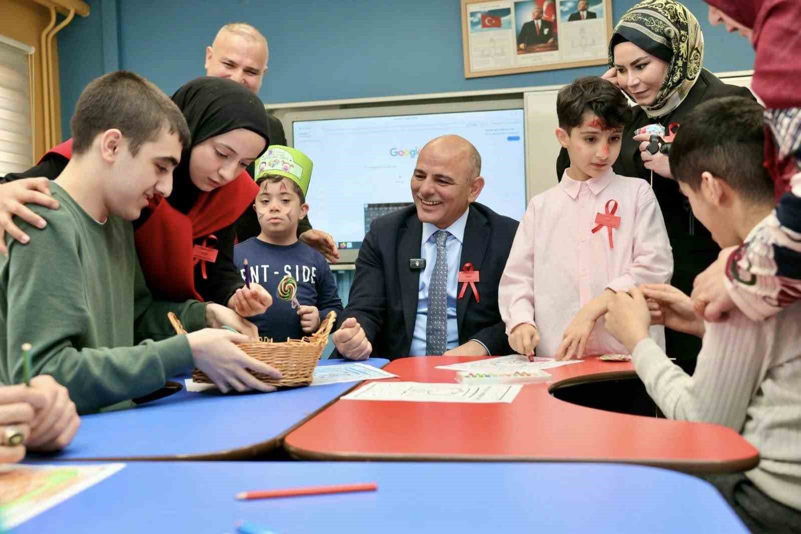 Başkan Söğüt: "Farklılıklarımızla güçlüyüz, sevgiyle biriz"
