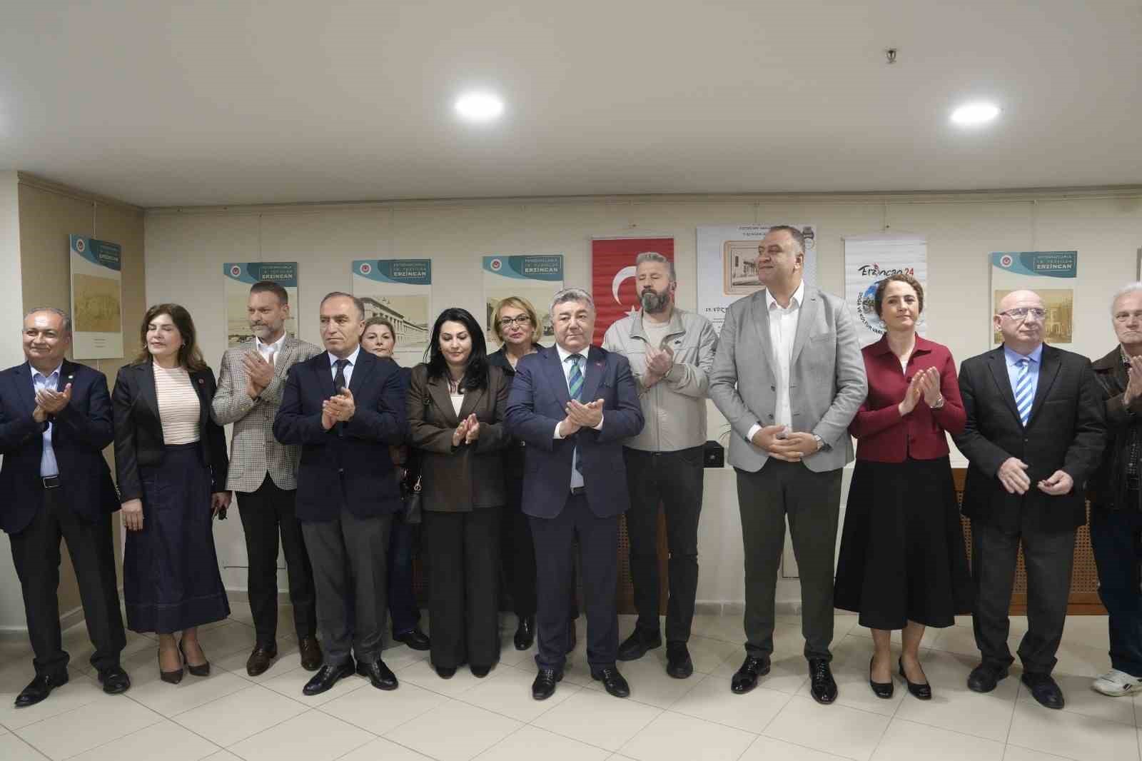 Kartal’da tarihe yolculuk: "Fotoğraflarla 19. Yüzyıldan Günümüze Erzincan" sergisi açıldı
