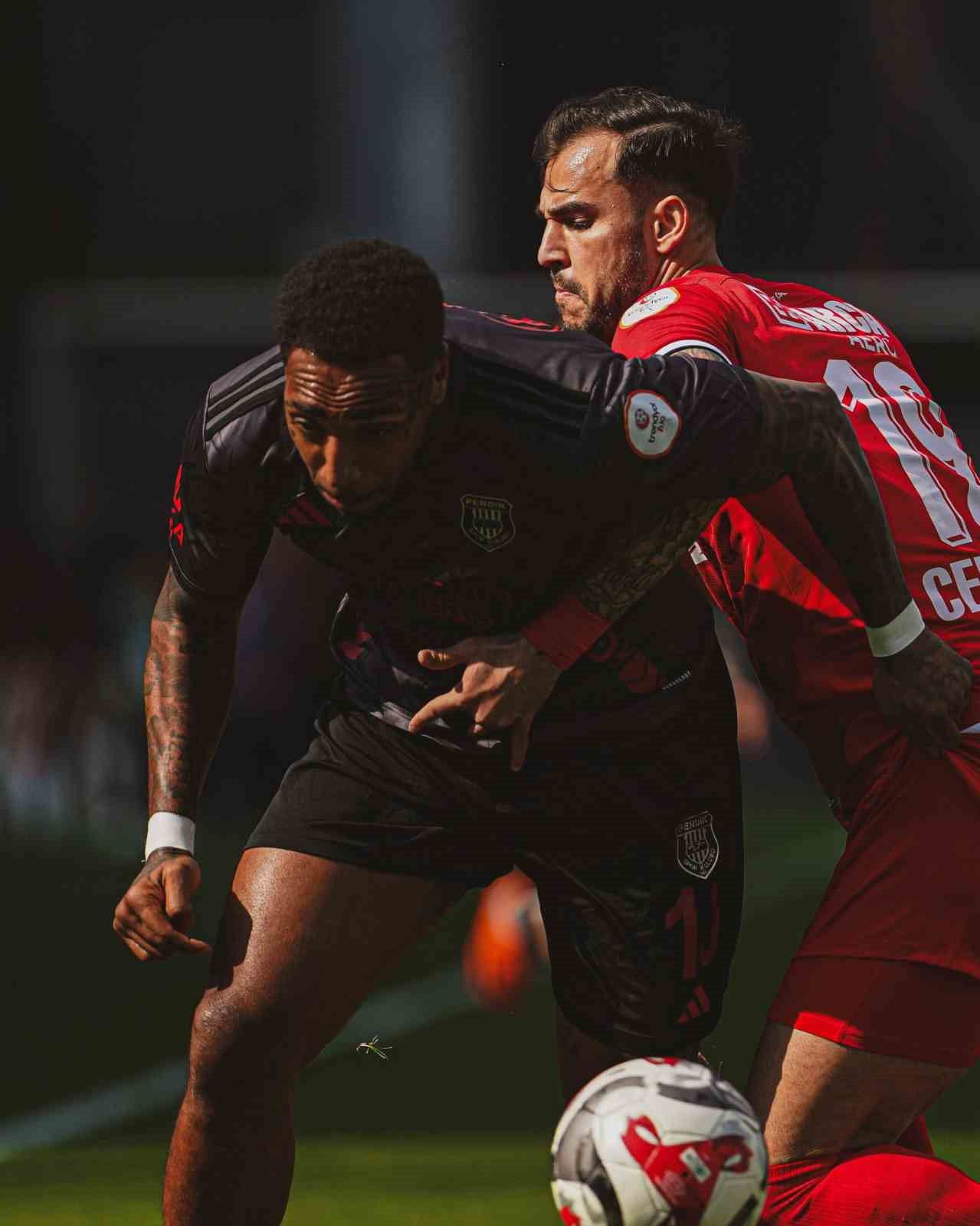 Trendyol 1. Lig: Pendikspor: 1 - Çorum FK: 1
