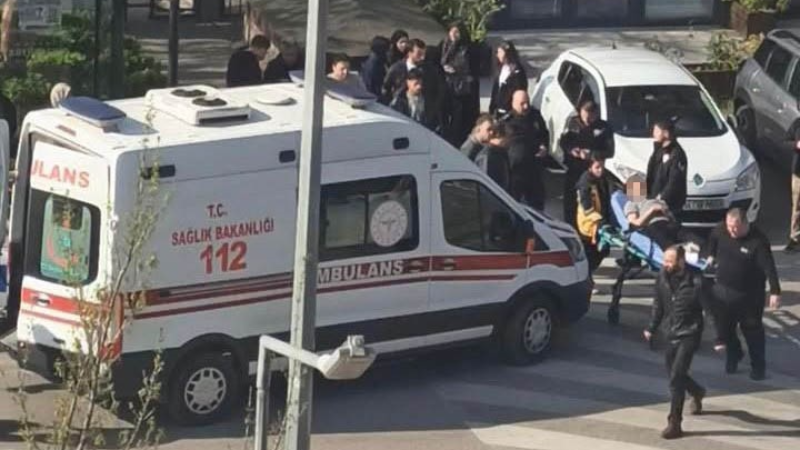 Lise öğrencileri arasında kan aktı: 1 kişi bıçaklandı