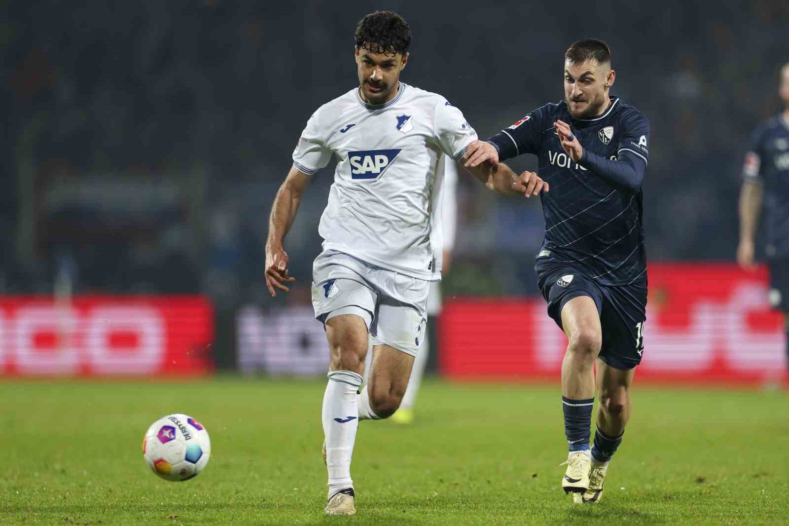 Ozan Kabak, Hoffenheim ile sözleşmesini uzattı
