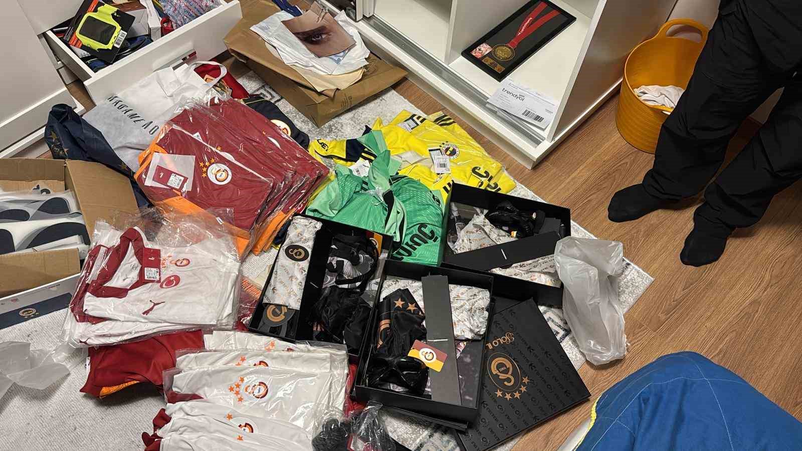 Karaborsa bilet operasyonu: 15 kişi gözaltına alındı