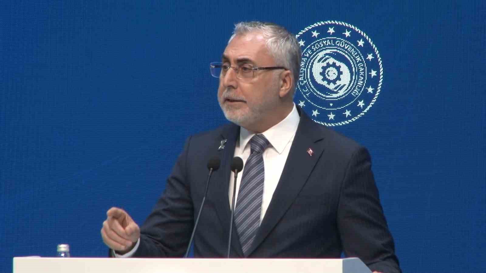 Çalışma ve Sosyal Güvenlik Bakanı Işıkhan: "2 yılda yaklaşık 2 milyon kadının işe yerleştirilmesini sağladık"
