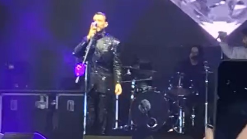 Cem Adrian Kocaeli'de unutulmaz gece yaşattı