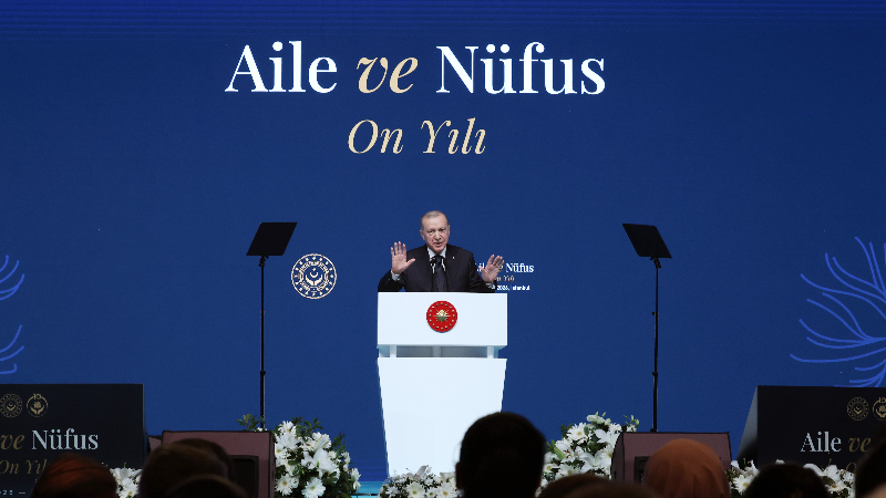 "Doğurganlık hızımız düşüyor, rakamlar hepimiz için tedirgin edici"