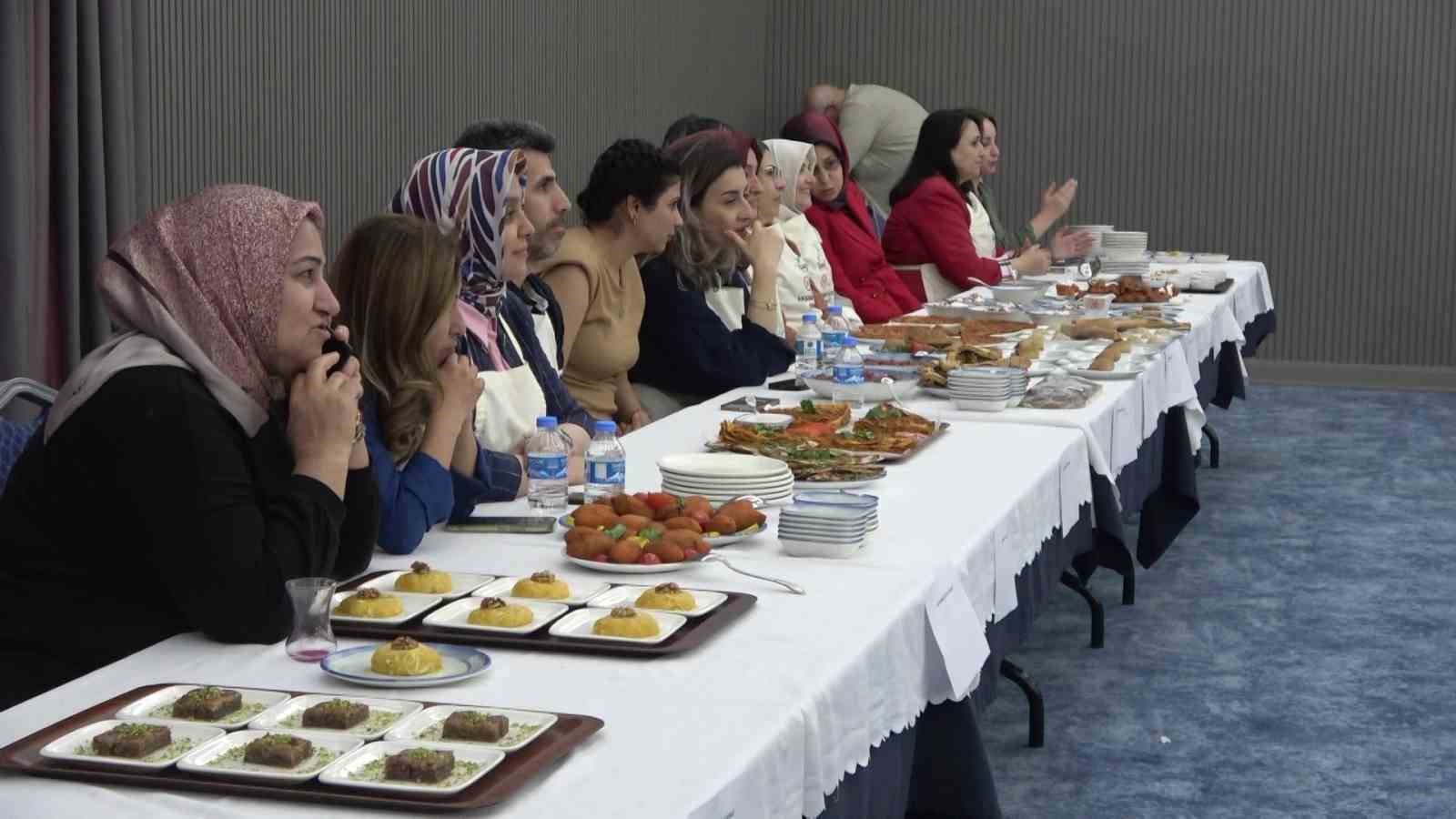 20 şehirden gelip, glutensiz hünerlerini sergilediler
