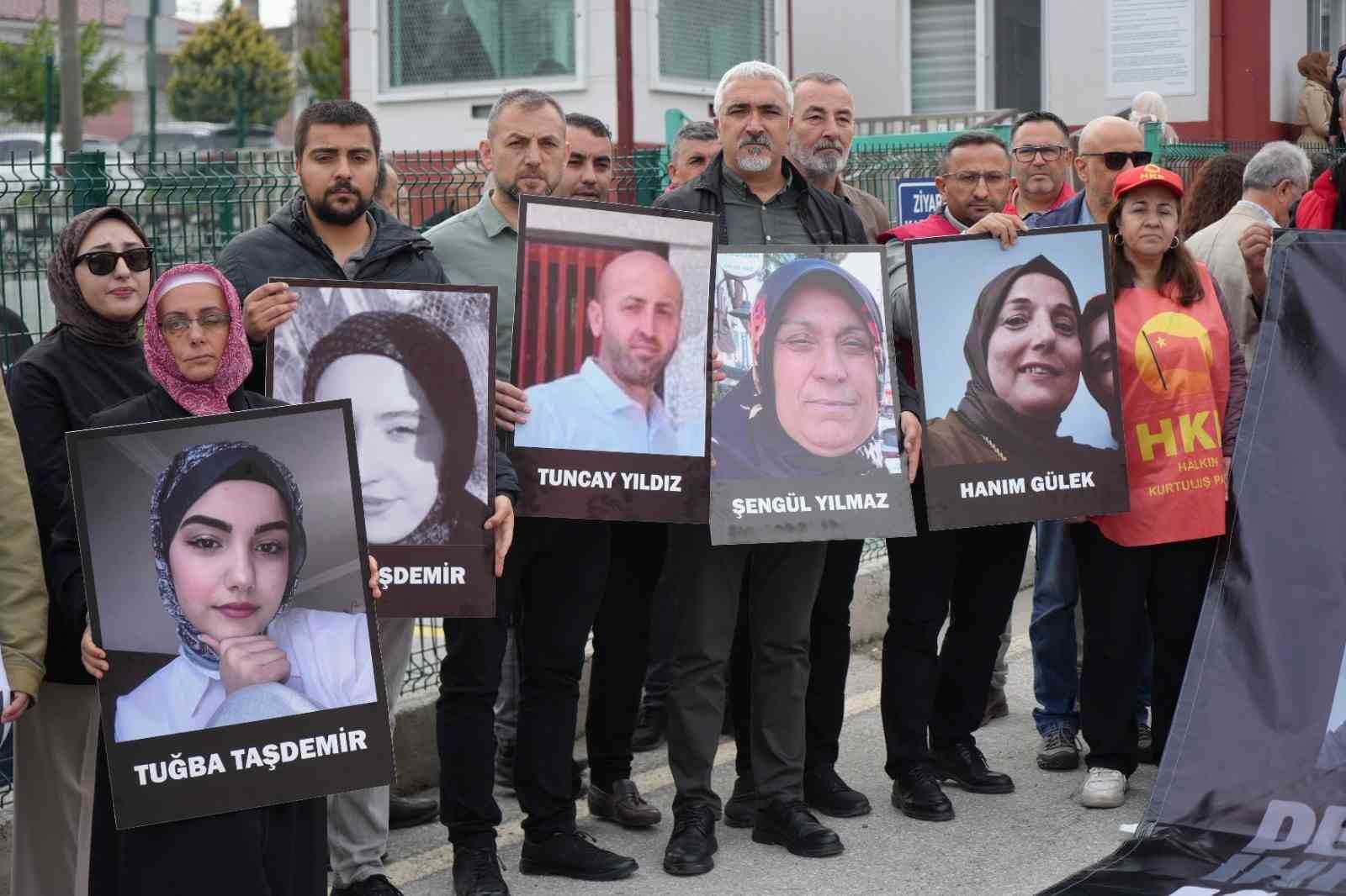 Fabrika yangını faciasında 3 kişi tahliye edildi