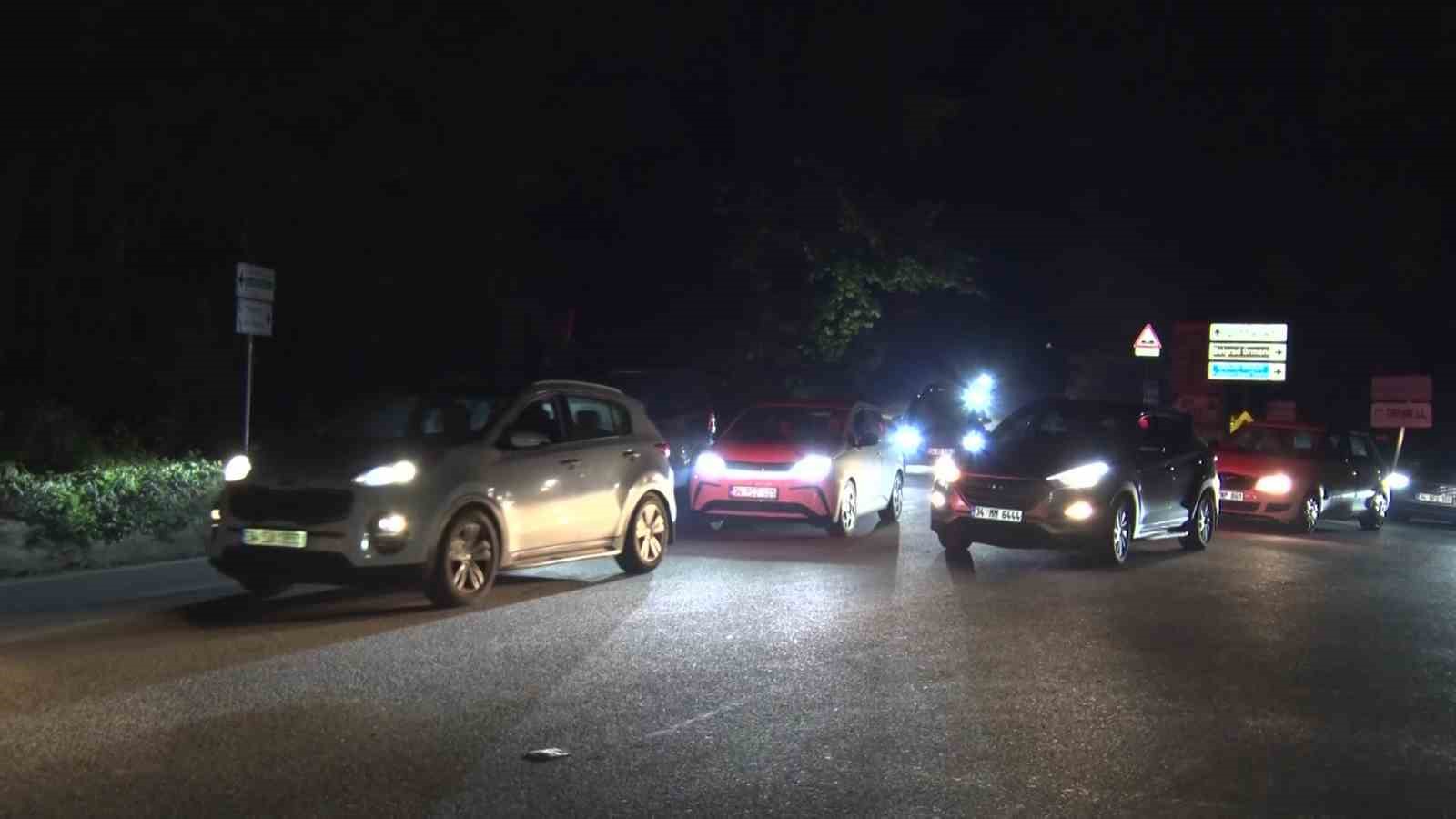 Belgrad Ormanı’nda bayram yoğunluğu: Vatandaşlar kontak kapattı