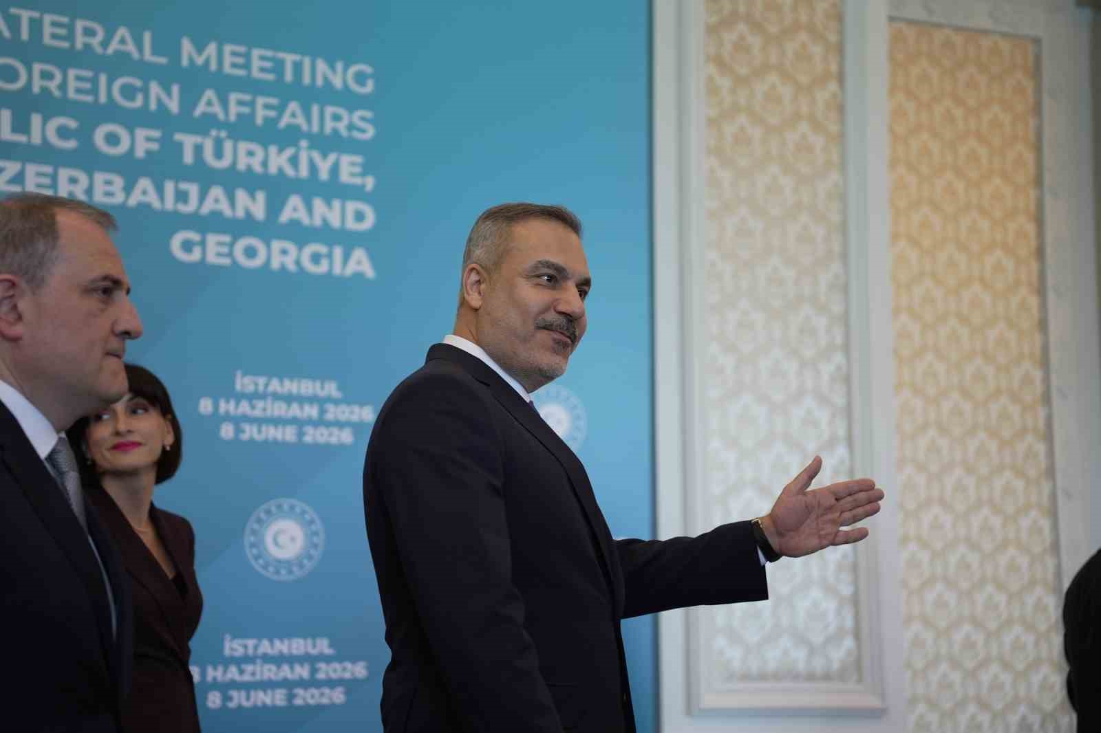 Bakan Fidan "Dünyayı felaketin eşiğine getiren bu savaşın geride bırakılması elzemdir"
