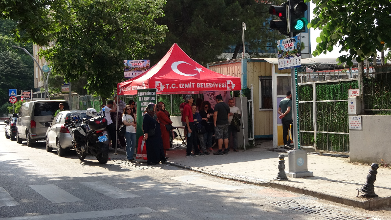 LGS heyecanı: Umutlar okul kapılarında