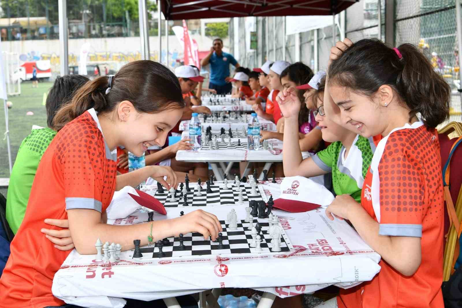 Fatih’te Yaz Spor Okulları kapılarını açıyor
