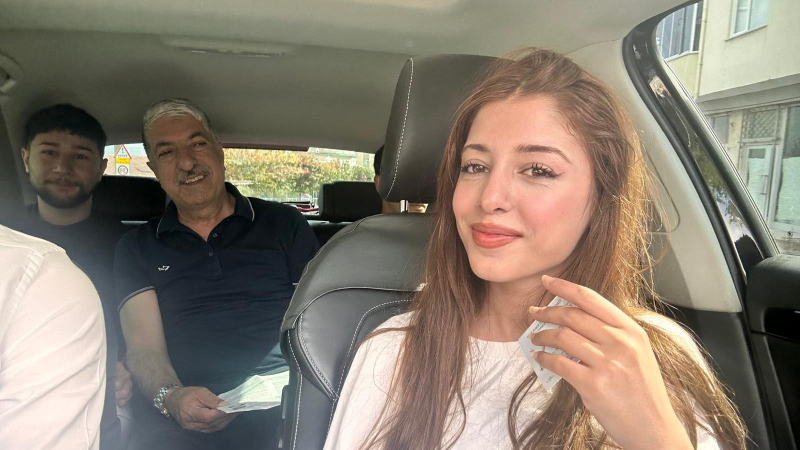 Sınava yetişmeye çalışan öğrenciler belediye başkanının makam aracıyla okula ulaştırıldı