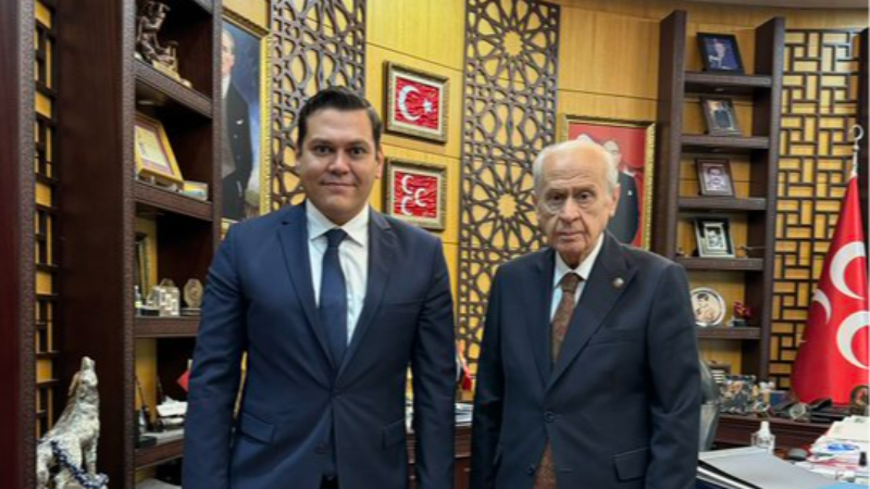 Oğuz Alper Öktem MHP Kocaeli İl Delegesi oldu