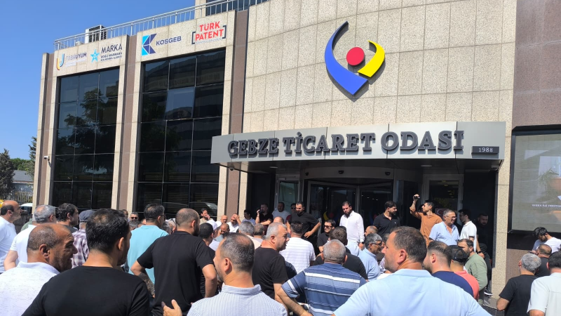 Kocaeli’de servis esnafından “S Yetki Belgesi” tepkisi