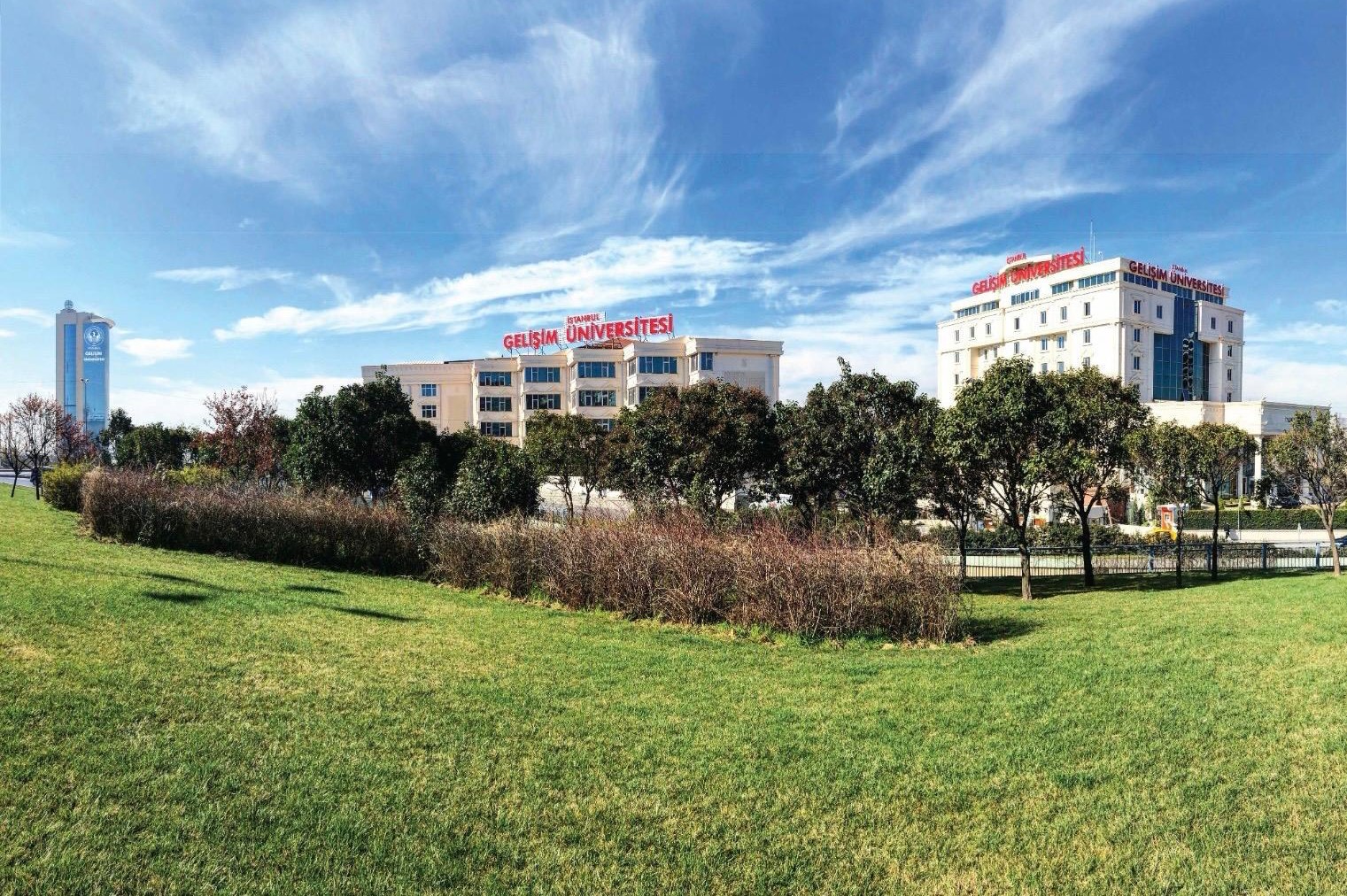 Üniversite adaylarına tercih döneminde burs ve danışmanlık desteği

