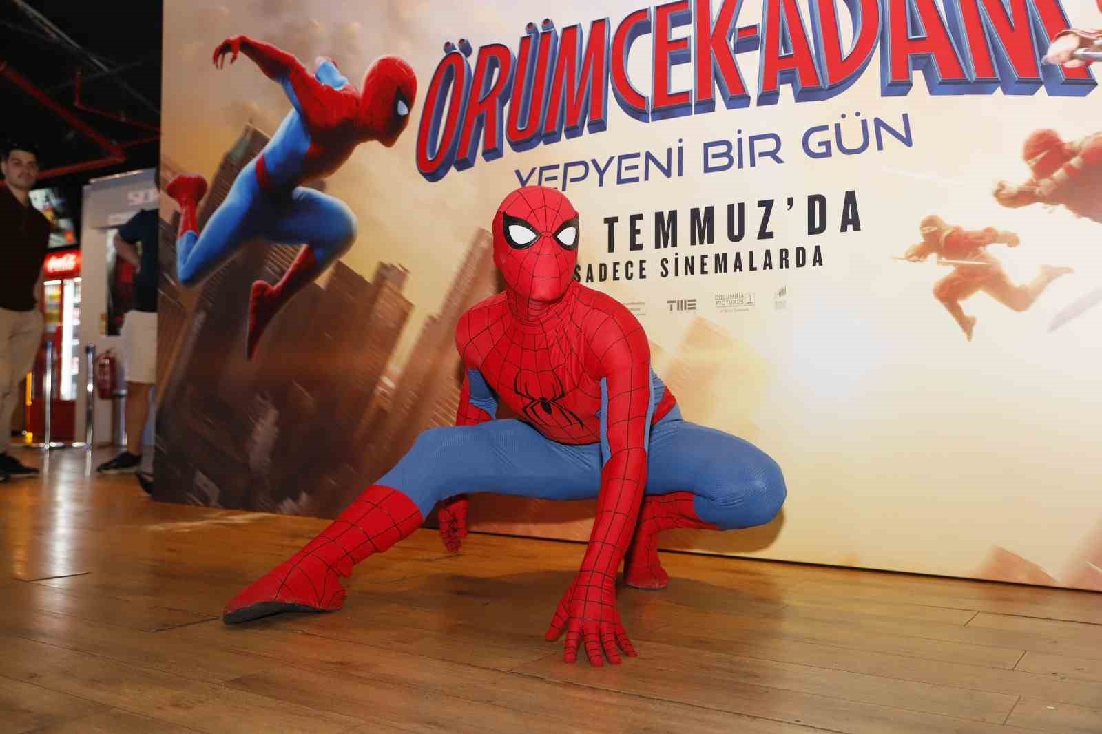 McDonald’s Türkiye’den ‘Örümcek Adam’ temalı figürler ve menüler
