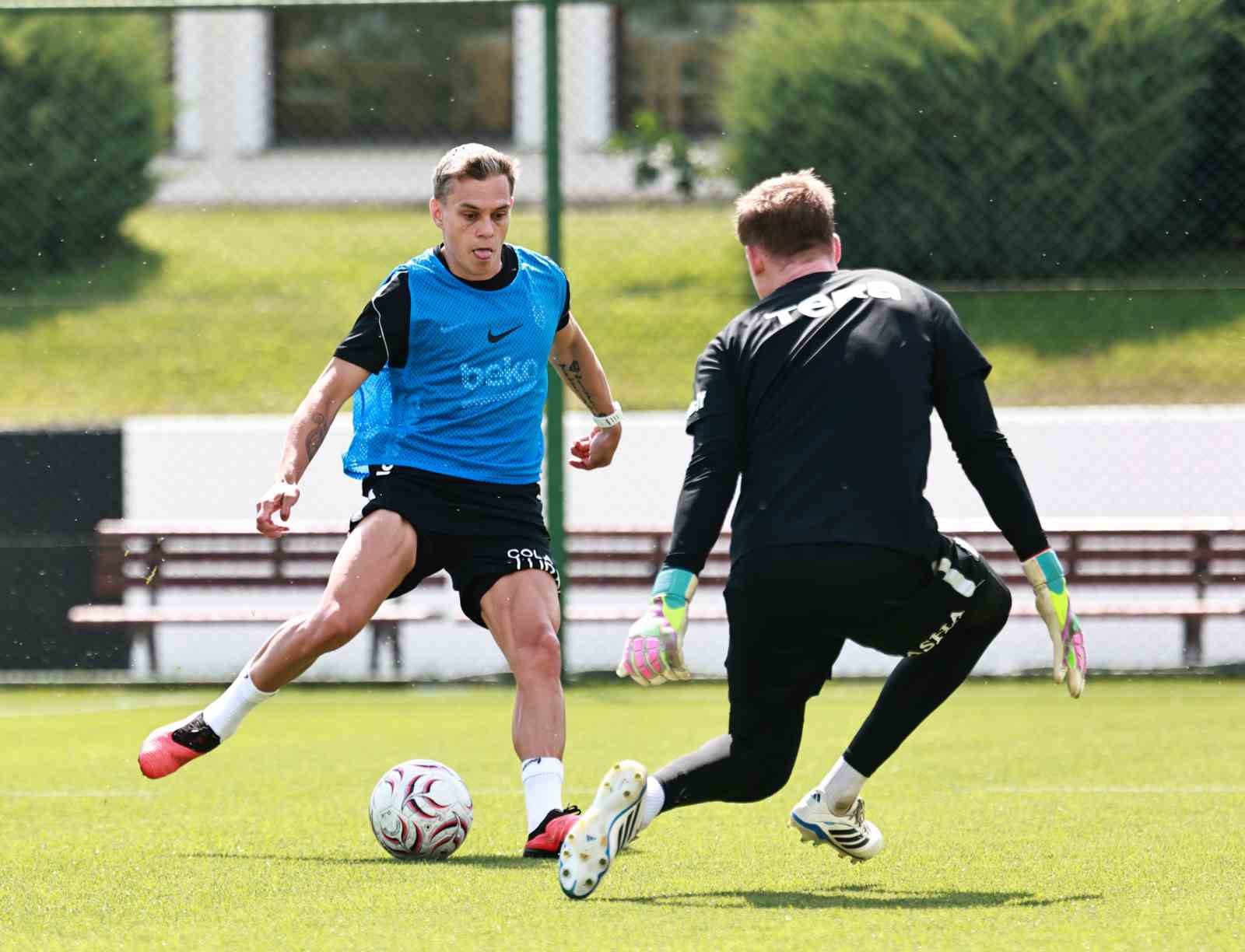 Beşiktaş, Erzurumspor FK maçı hazırlıklarına başladı
