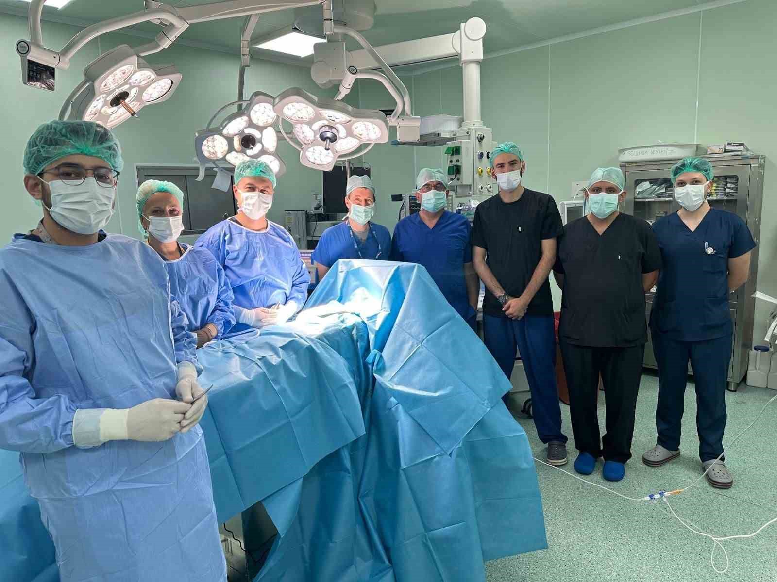 Sakarya’da bölgesel anesteziyle ilk kanser cerrahisi başarıyla sonuçlandı
