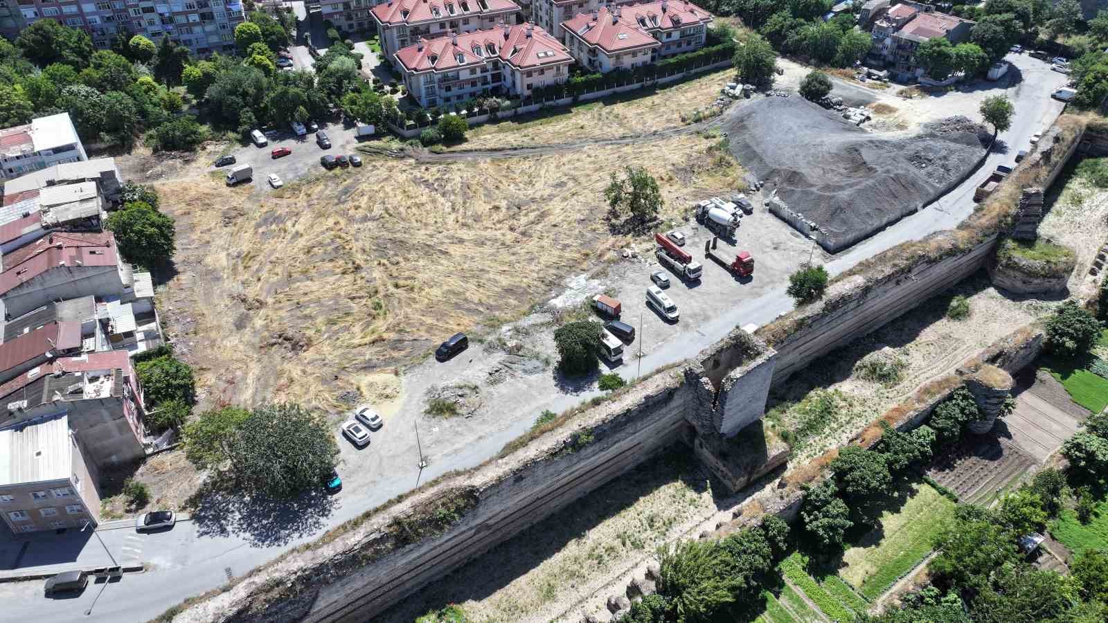 Fatih’teki Yedikule Bostanları yeniden canlandırılıyor