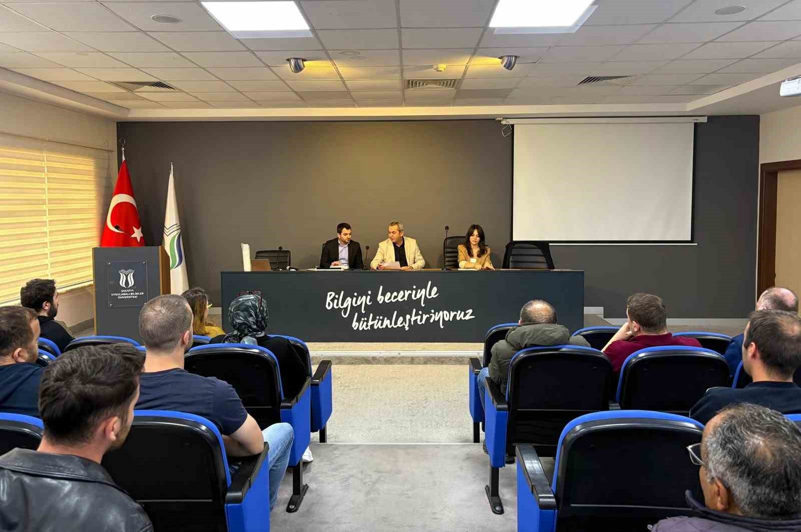 SUBÜ, yemekhane sorumlularına seminer düzenledi
