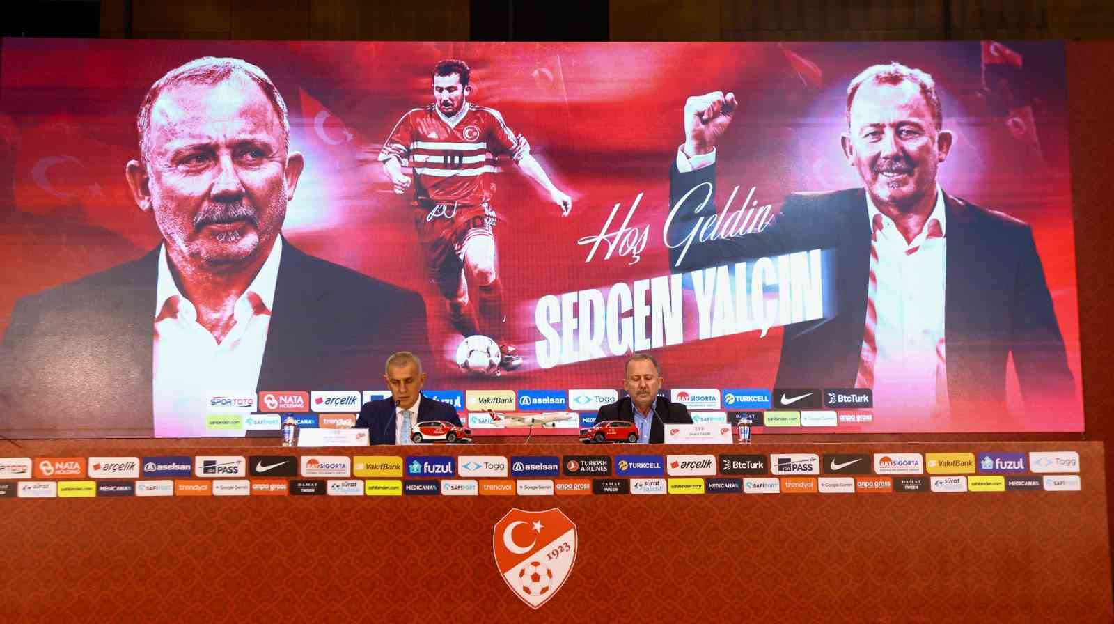 A Milli Futbol Takımı’nda Sergen Yalçın dönemi resmen başladı
