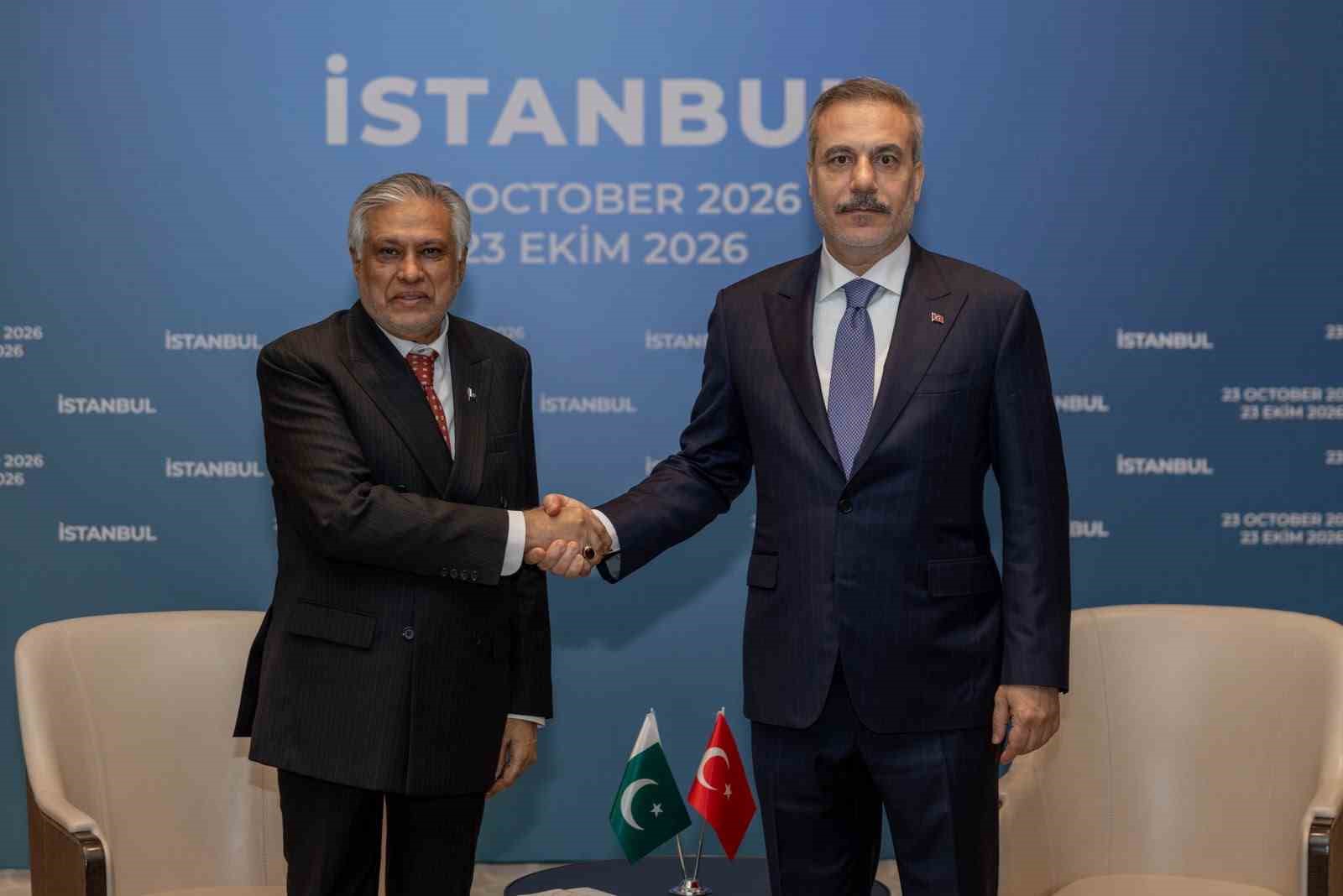 Bakan Fidan, Pakistanlı mevkidaşıyla görüştü
