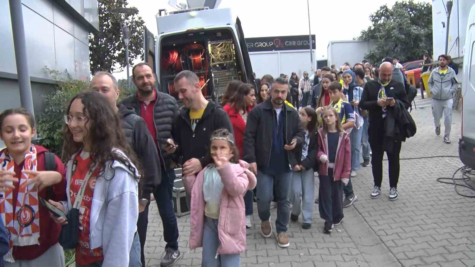 Fenerbahçe Medicana’dan meme kanserinde erken teşhis için farkındalık mesajı
