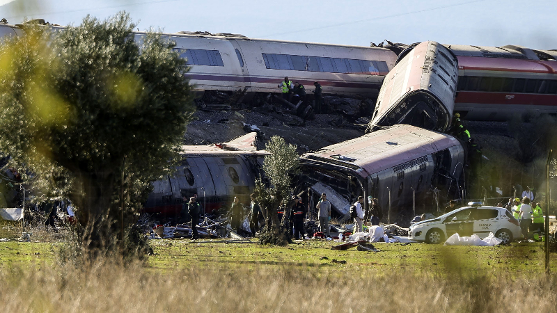 İspanya'daki hızlı tren faciasında can kaybı 64'e yükseldi